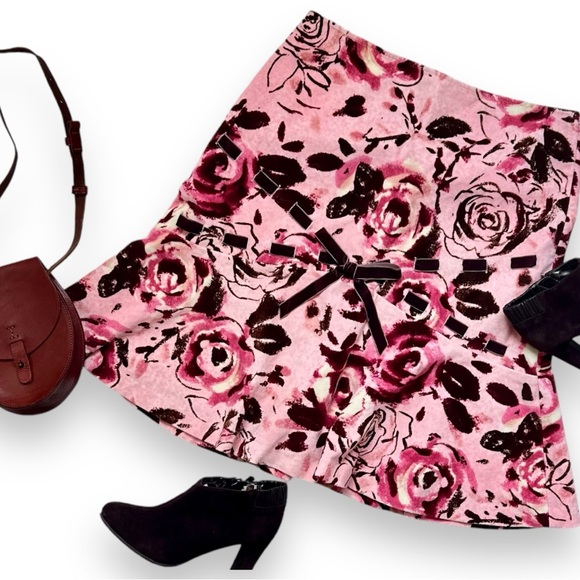 Anthropologie Dresses & Skirts - VTG Anthro Odille Charming Pink Floral A-Lined Skirt